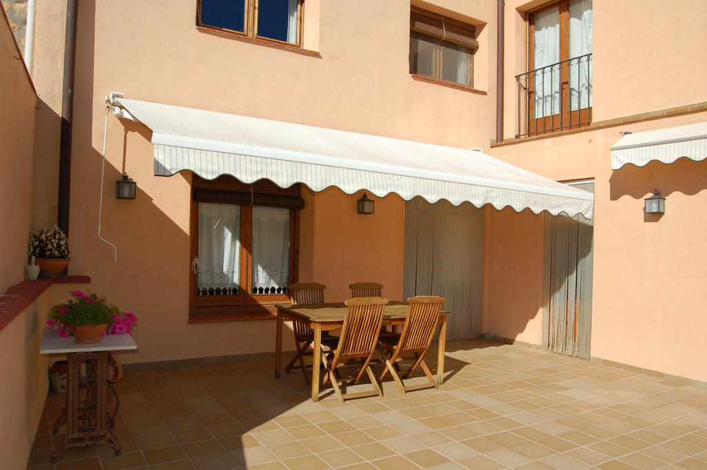 Cal Pastor Guest House La Pobla de Cervoles Exterior foto