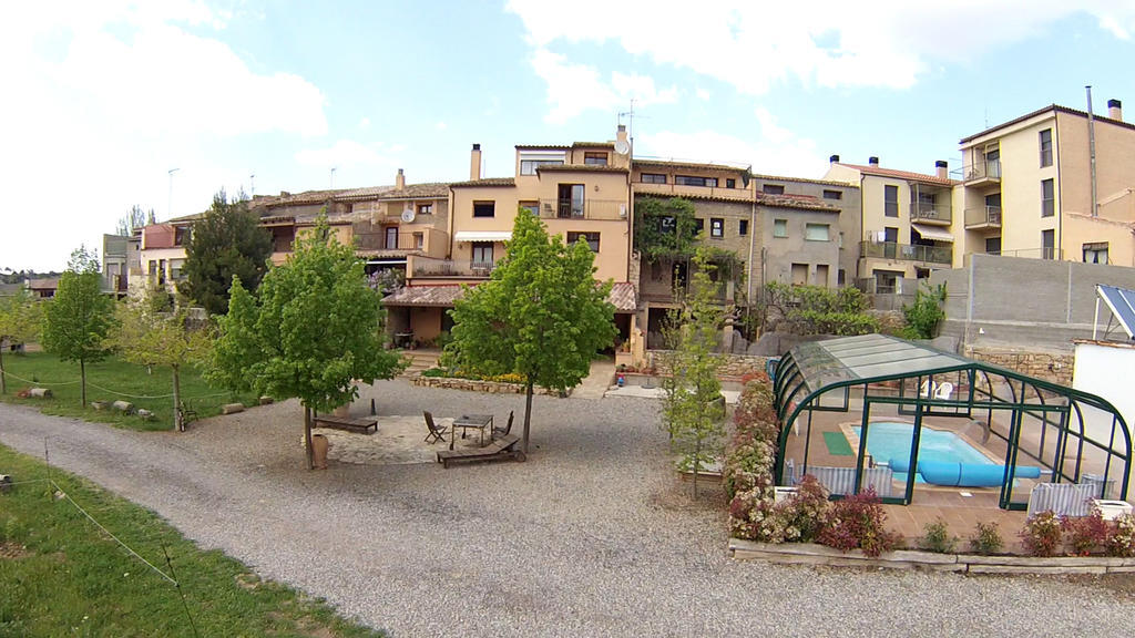 Cal Pastor Guest House La Pobla de Cervoles Exterior foto